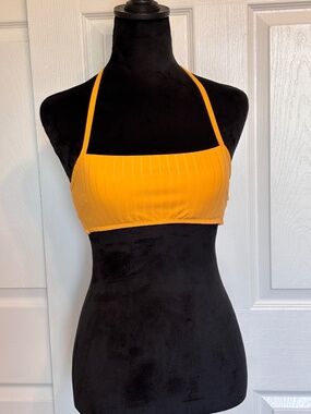 lululemon athletica Ribbed Halter Bikini Top Bandeau Orange Metal Accents Size 6